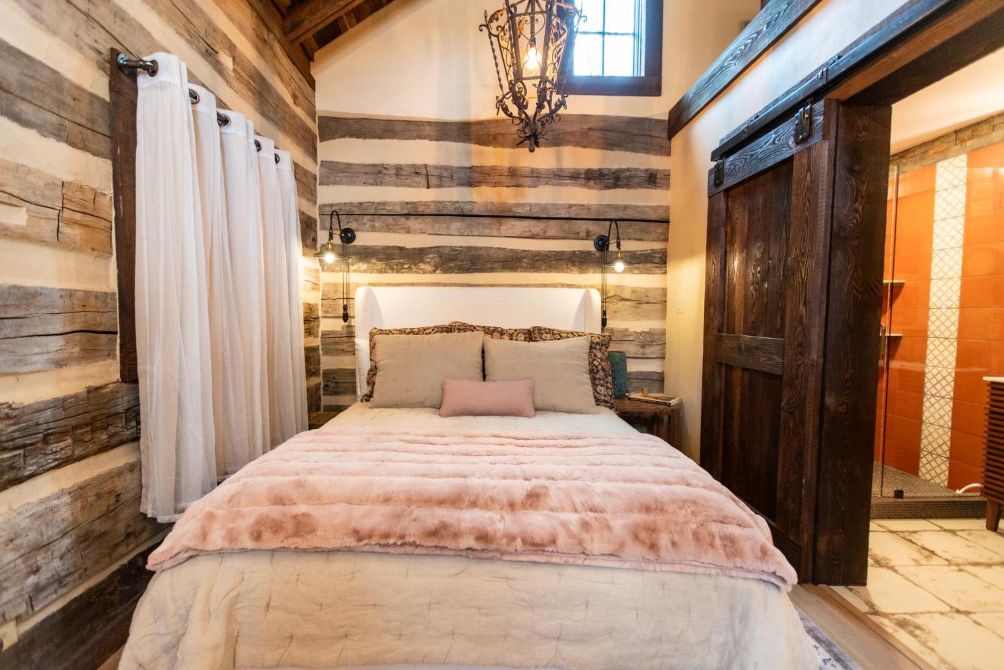 Barnwood Village White Sulphur Springs Buitenkant foto